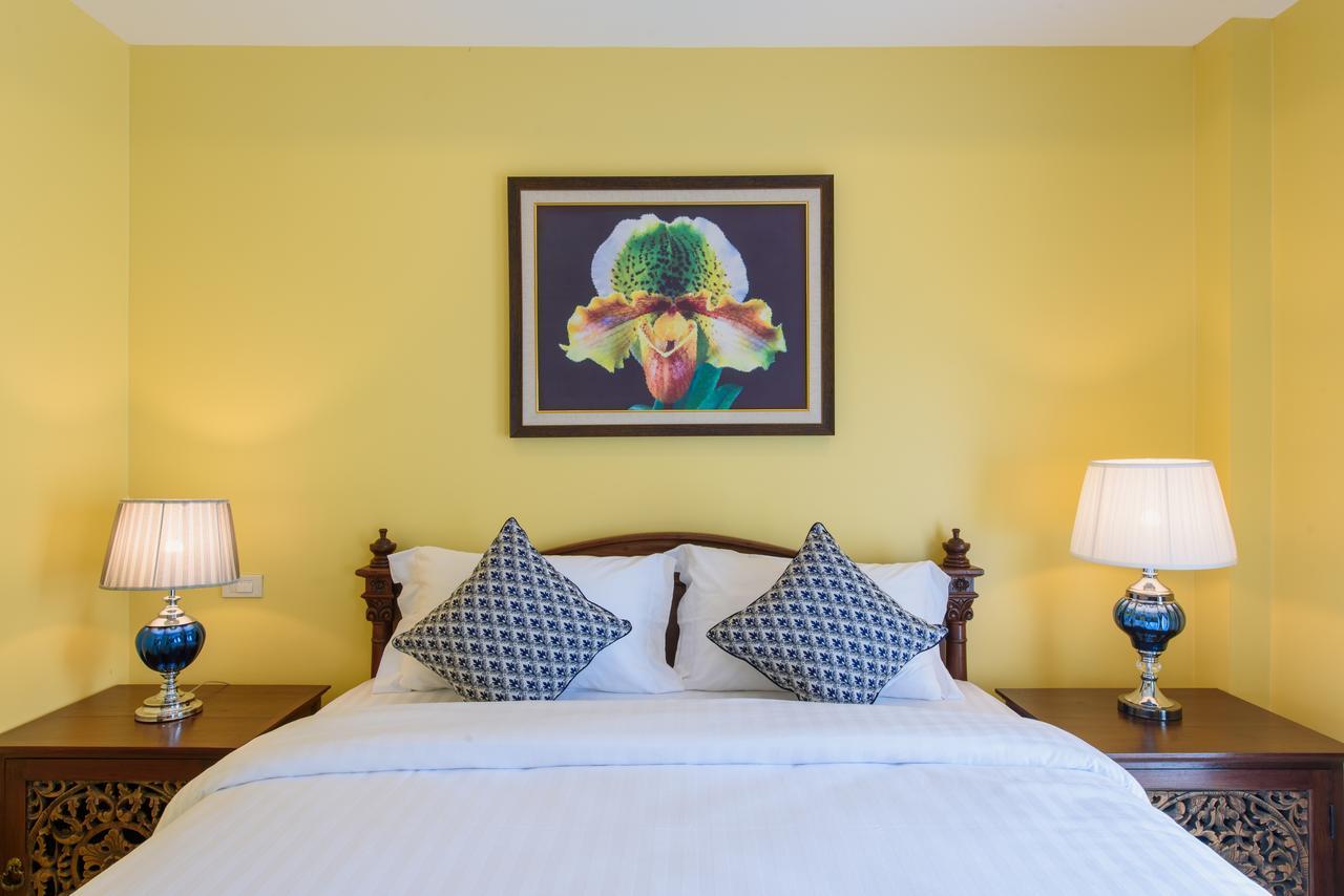 The Velvet Orchid Hotel Чиангмай Екстериор снимка